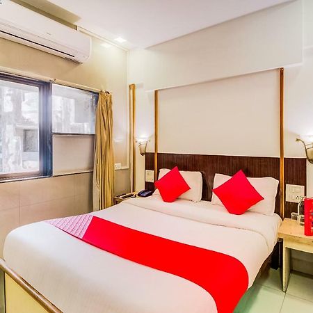 Oyo Flagship 19825 Hotel Panchratna 潘韦尔 外观 照片